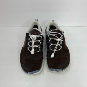Nike Free 5.0 sneakers. Brown and white. Size 8.5